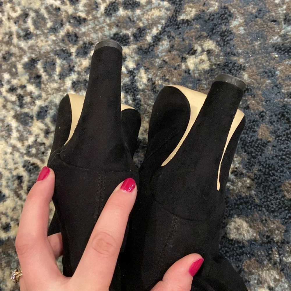 Ivanka Trump black suede knee high boots size 11 - Picture 4 of 4